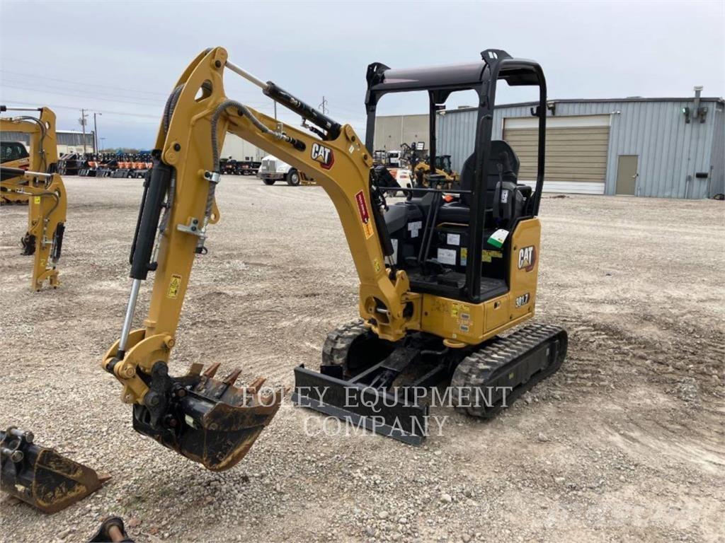 CAT 301.7-05LO Paletli ekskavatörler
