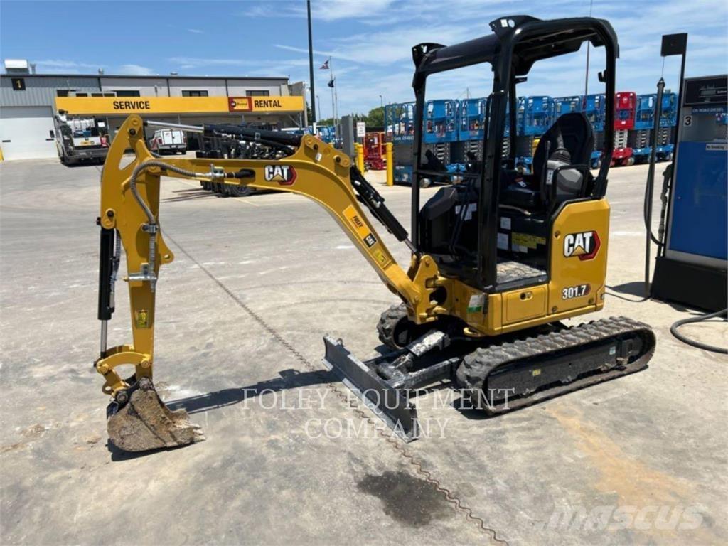 CAT 301.7-05LO Paletli ekskavatörler
