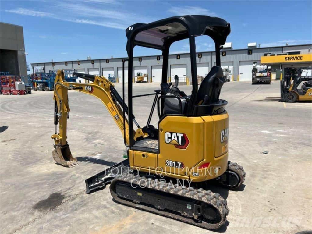 CAT 301.7-05LO Paletli ekskavatörler