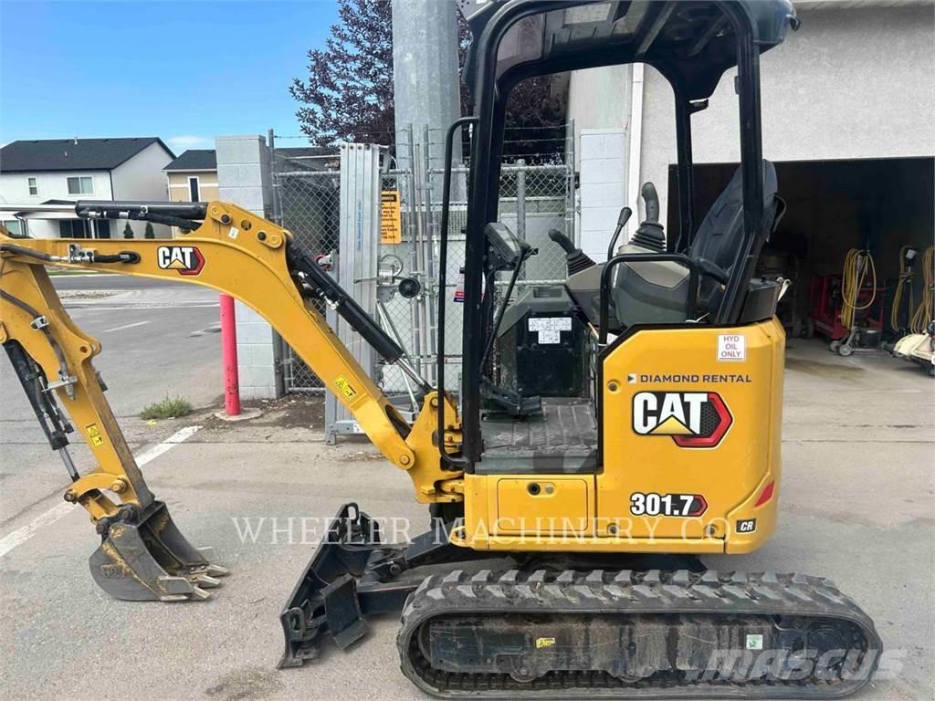 CAT 301.7 C1 Paletli ekskavatörler