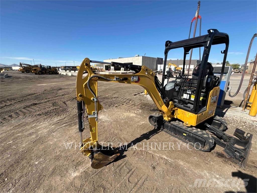 CAT 301.7 C1 Paletli ekskavatörler