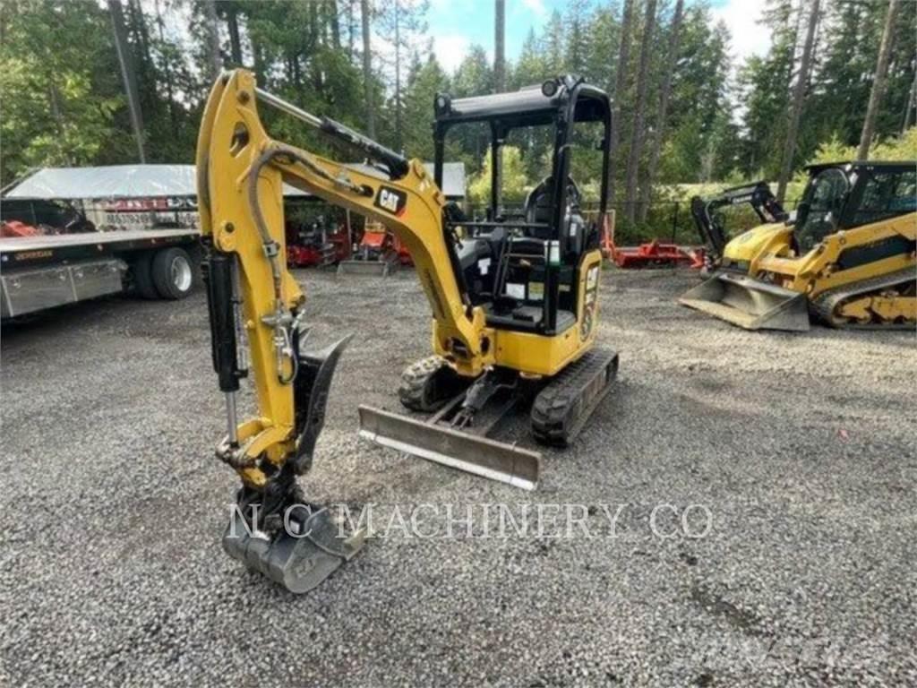 CAT 301.7 CRCN Paletli ekskavatörler
