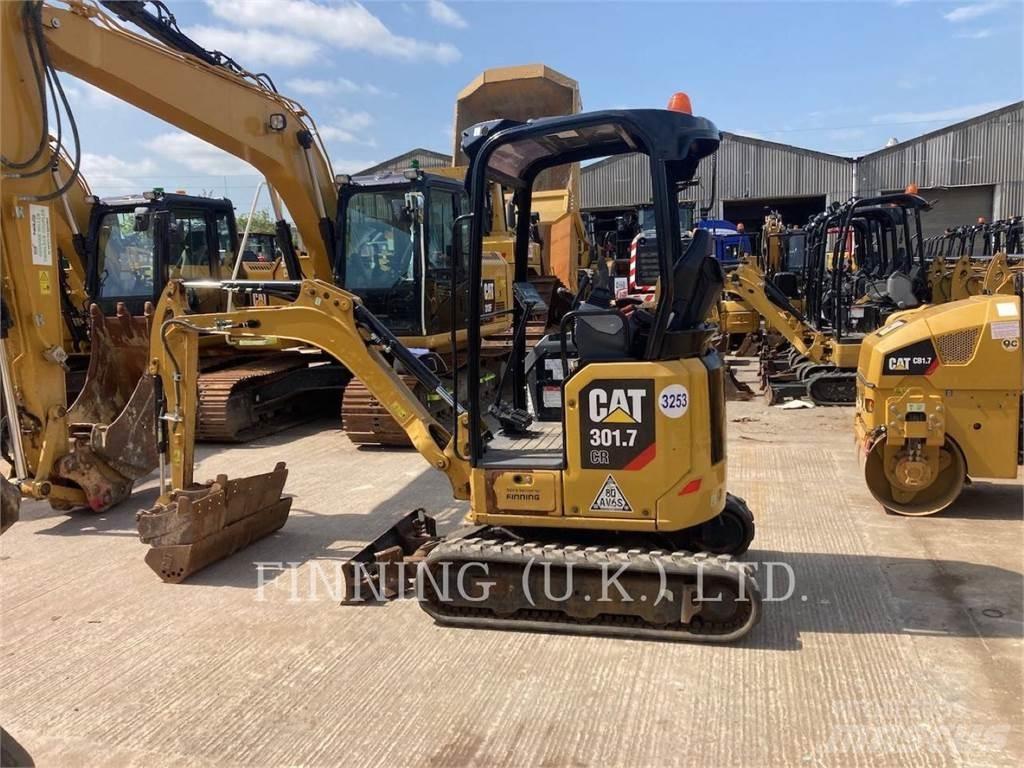 CAT 301.705 Paletli ekskavatörler