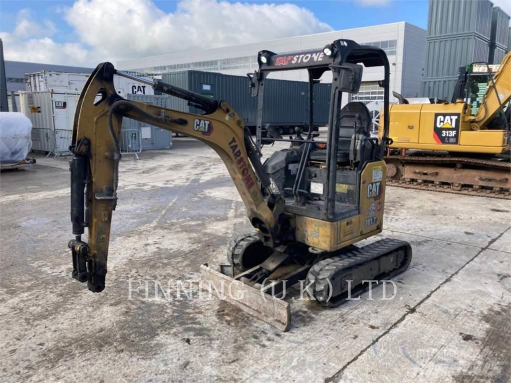 CAT 301.705ACR Paletli ekskavatörler