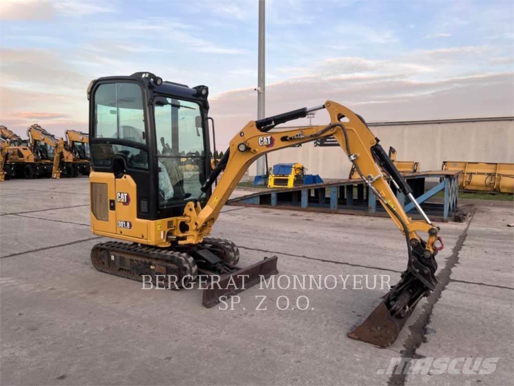 CAT 301.8 Paletli ekskavatörler