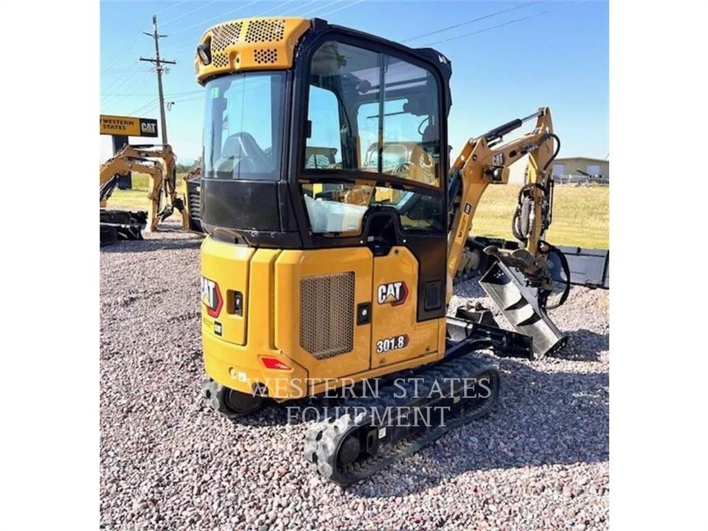 CAT 301.8 Paletli ekskavatörler