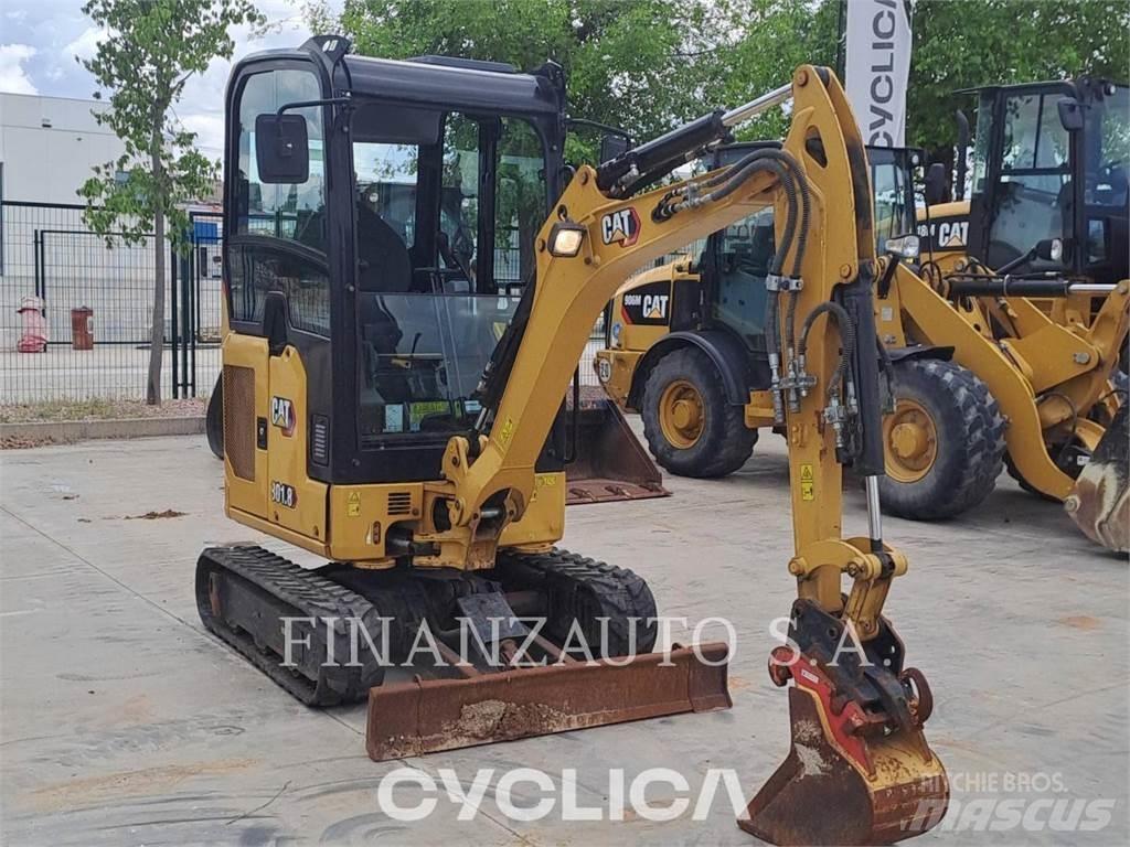 CAT 301.8 Paletli ekskavatörler