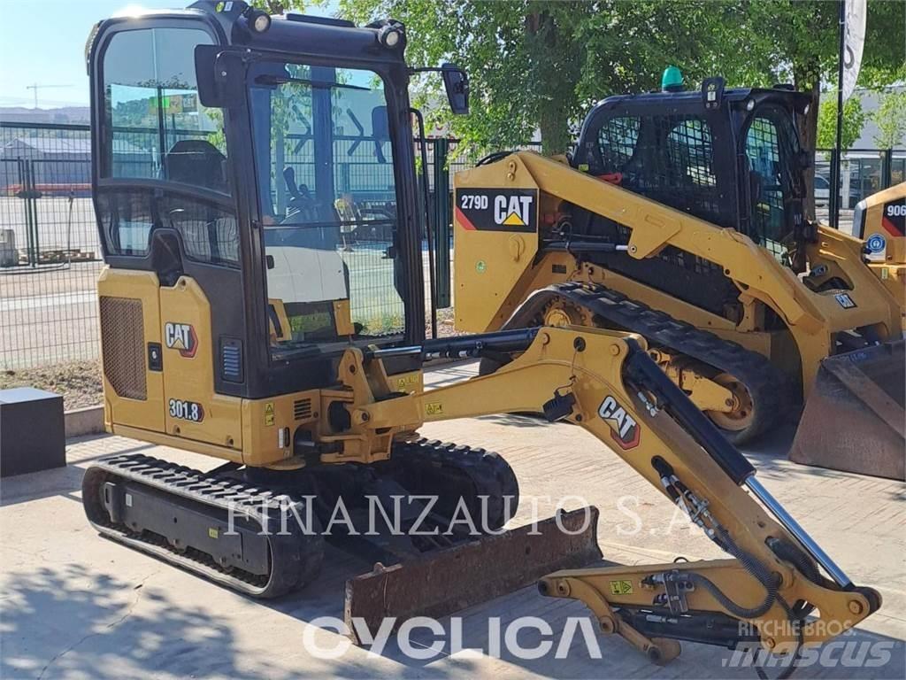 CAT 301.8 Paletli ekskavatörler