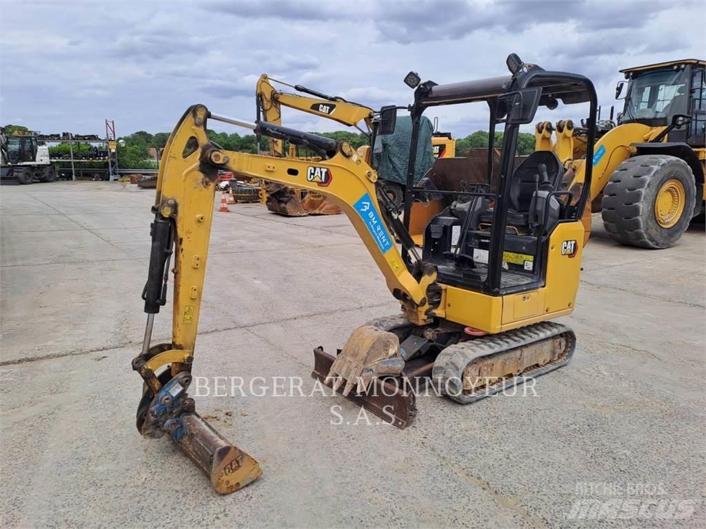 CAT 301.8 Paletli ekskavatörler