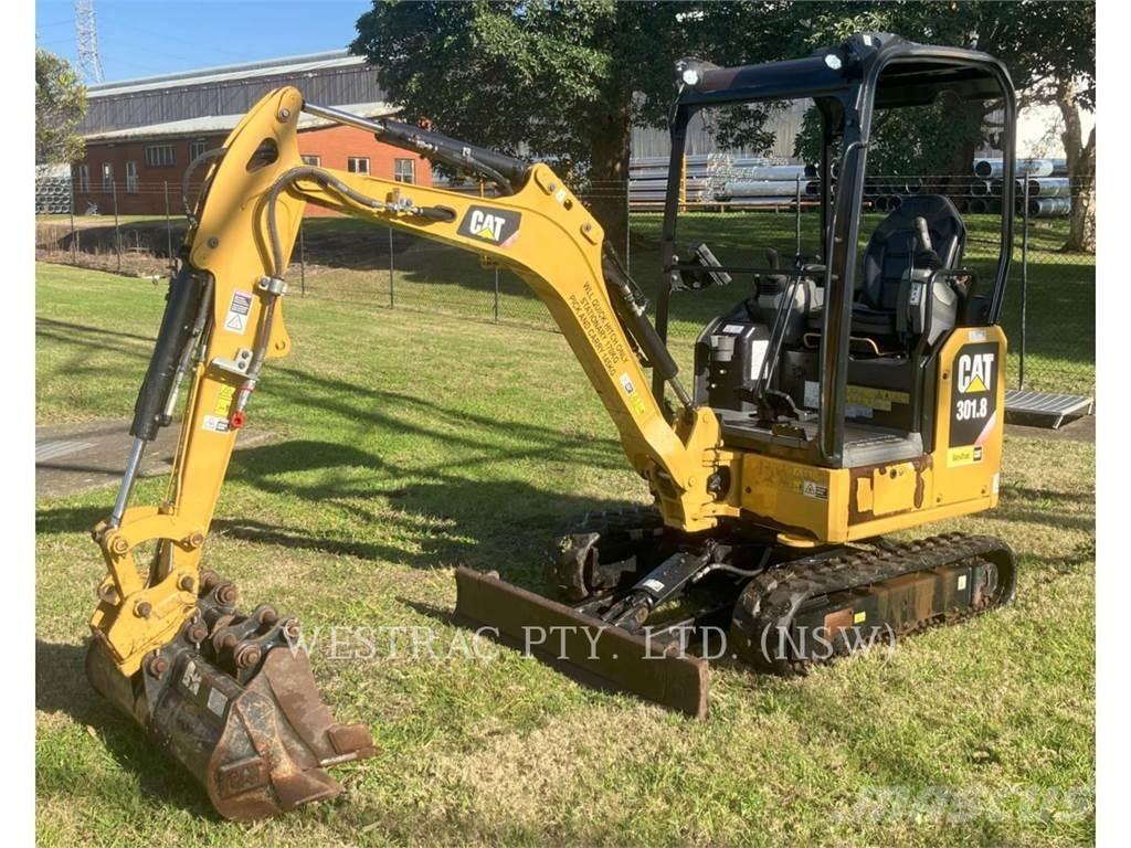 CAT 301.8 Paletli ekskavatörler