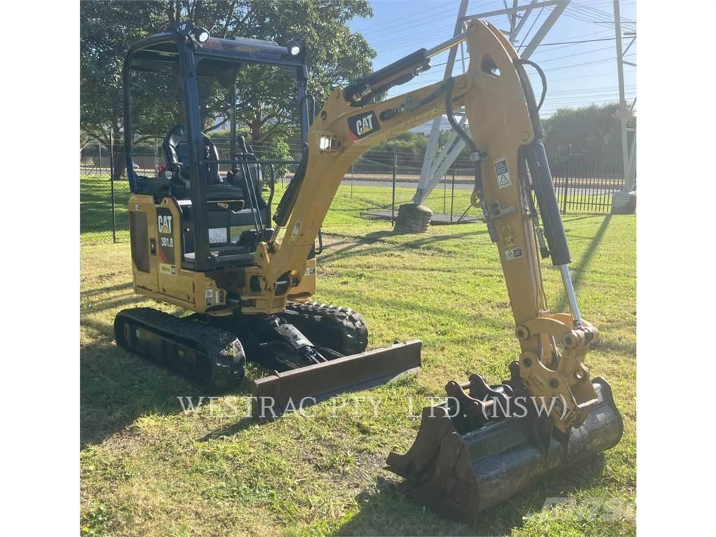 CAT 301.8 Paletli ekskavatörler