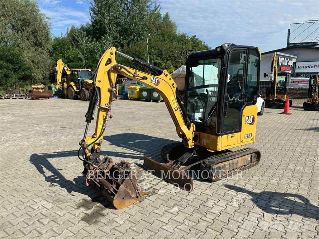 CAT 301.8 Paletli ekskavatörler