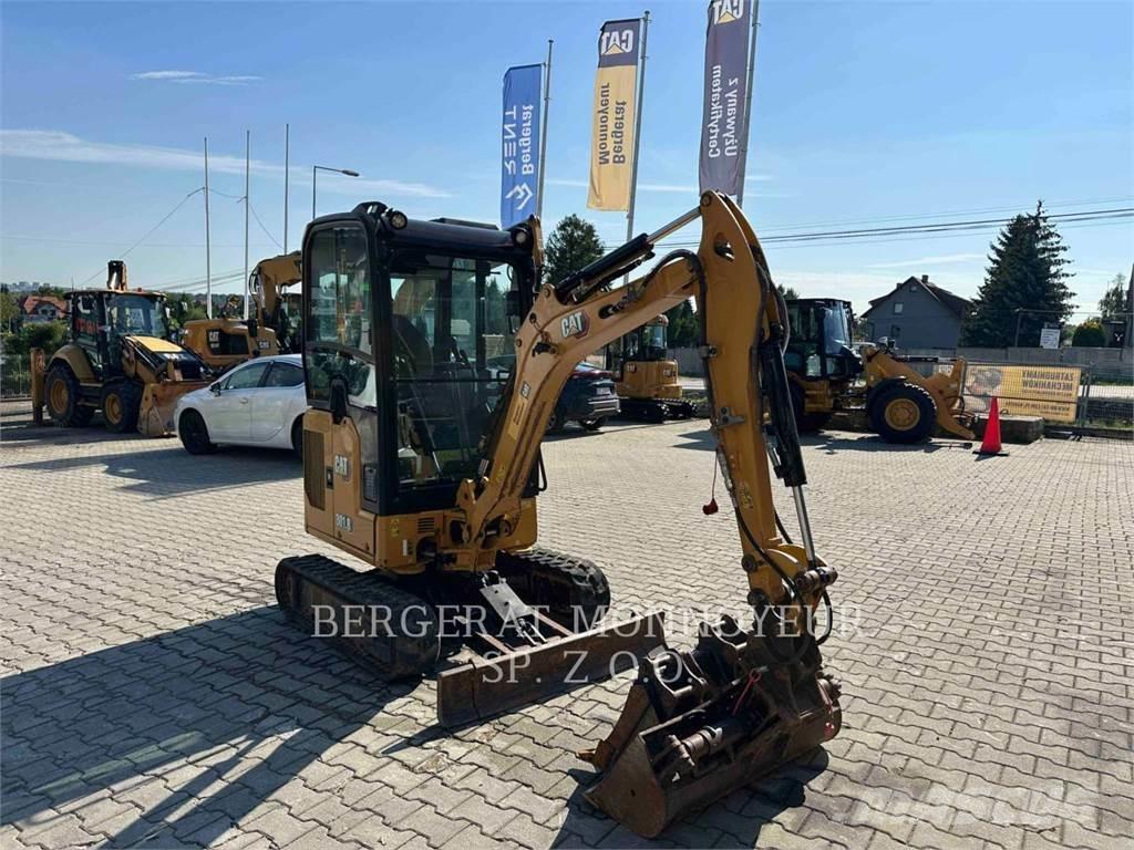 CAT 301.8 Paletli ekskavatörler