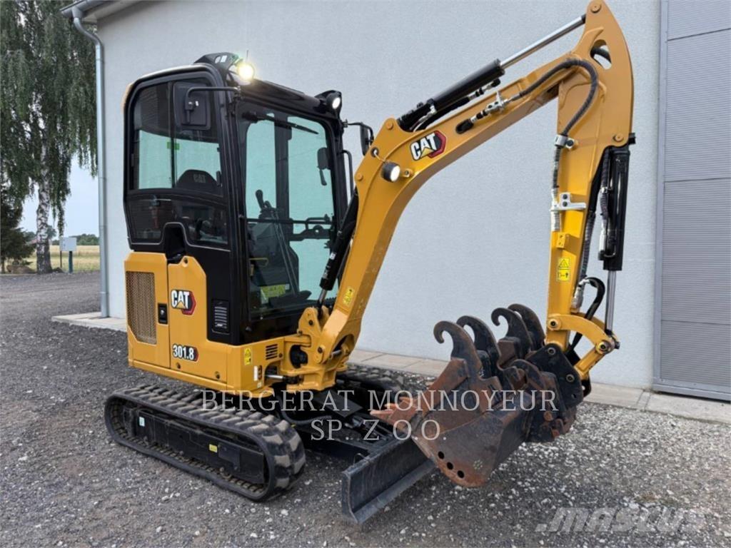 CAT 301.8 Paletli ekskavatörler