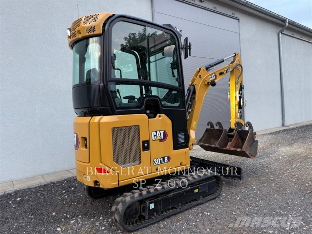 CAT 301.8 Paletli ekskavatörler