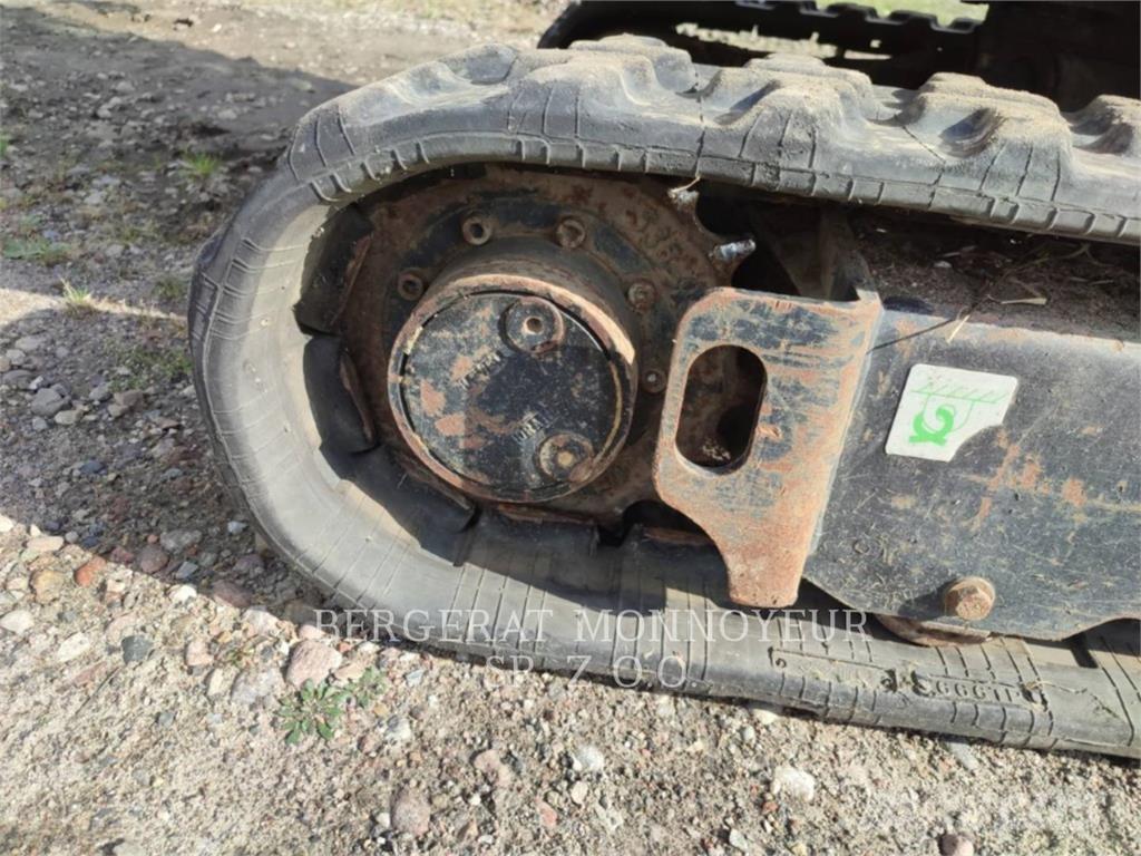 CAT 301.8 Paletli ekskavatörler