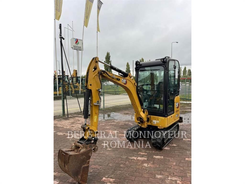 CAT 301.8-05 Paletli ekskavatörler