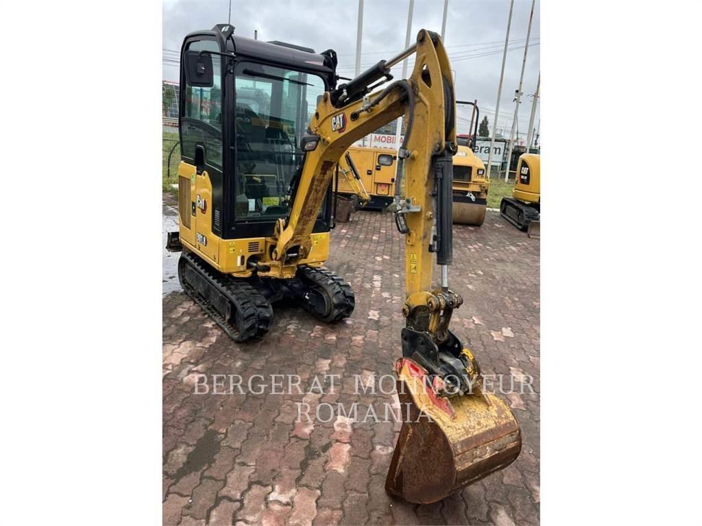 CAT 301.8-05 Paletli ekskavatörler