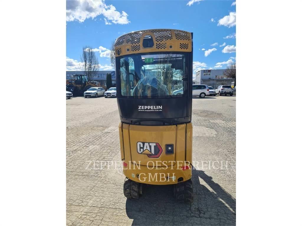 CAT 301.8-05 Paletli ekskavatörler