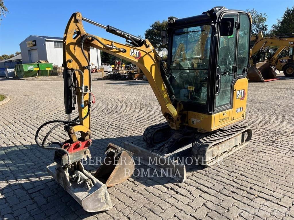 CAT 301.8-05 Paletli ekskavatörler