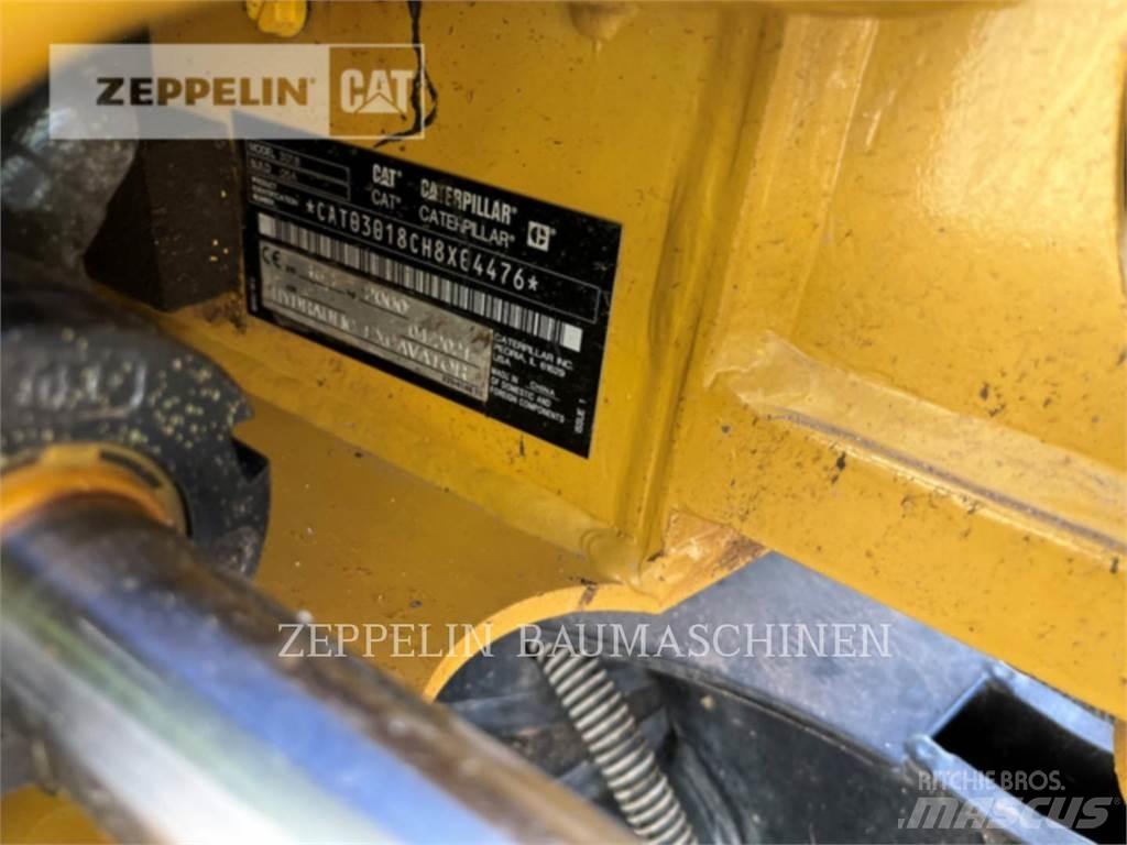 CAT 301.8-05A Paletli ekskavatörler