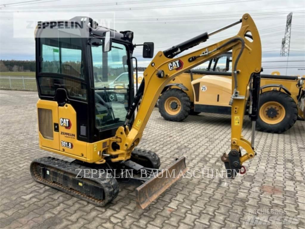 CAT 301.8-05A Paletli ekskavatörler