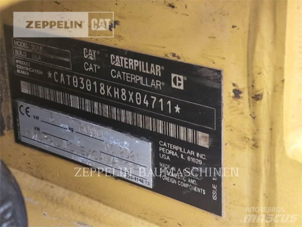 CAT 301.8-05A Paletli ekskavatörler