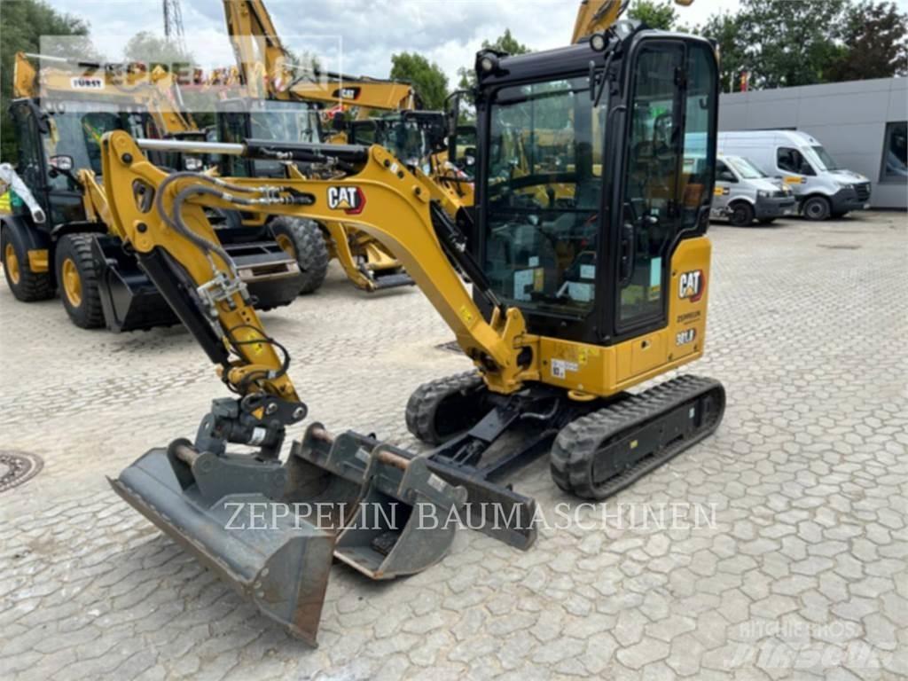 CAT 301.8-05A Paletli ekskavatörler