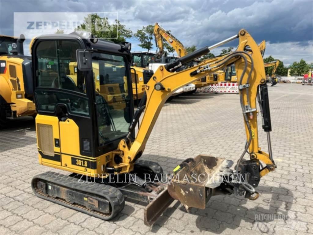CAT 301.8-05A Paletli ekskavatörler