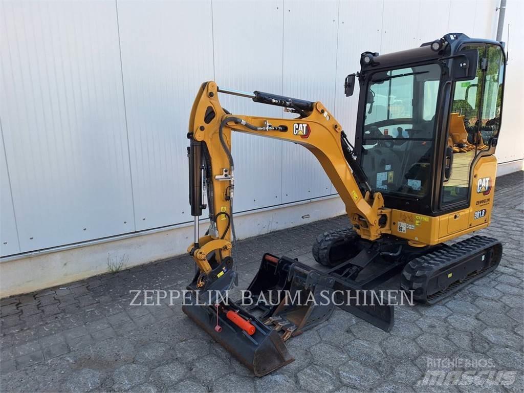 CAT 301.8-05A Paletli ekskavatörler