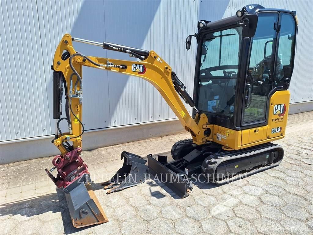 CAT 301.8-05A Paletli ekskavatörler