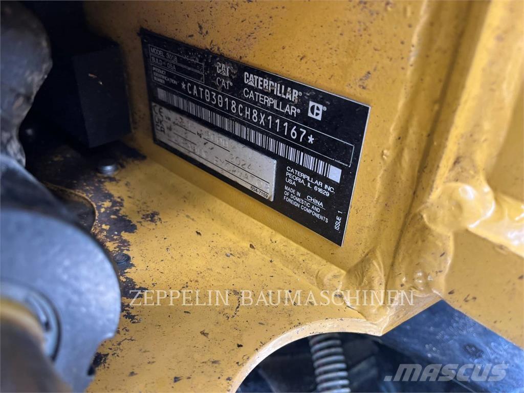 CAT 301.8-05A Paletli ekskavatörler
