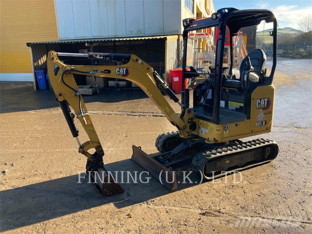 CAT 301.8-05A Paletli ekskavatörler
