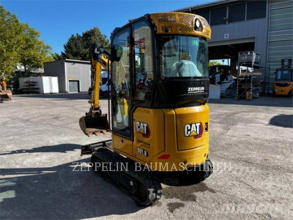 CAT 301.8-05A Paletli ekskavatörler