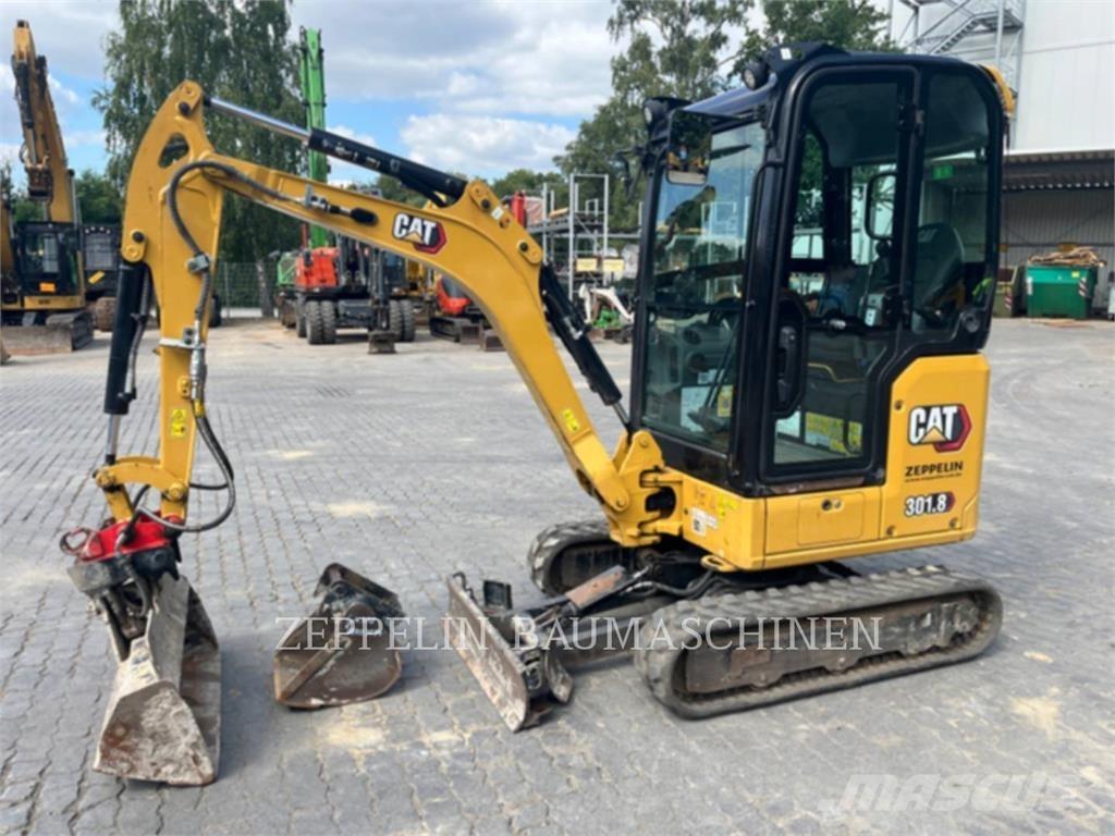 CAT 301.8-05A Paletli ekskavatörler