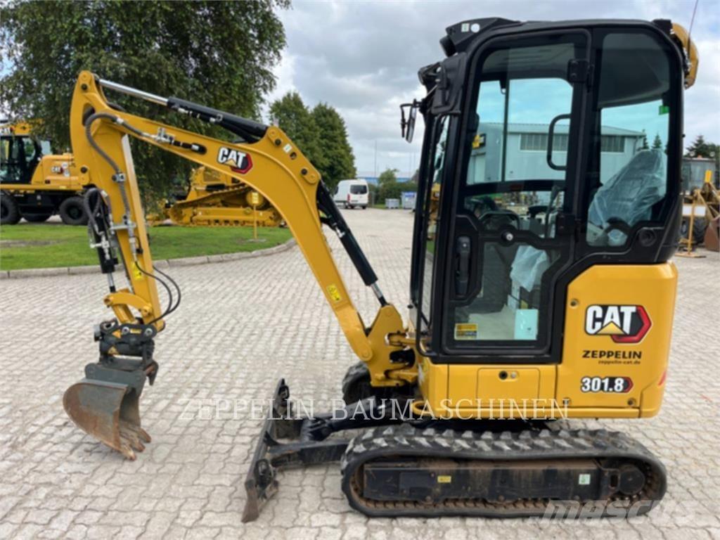 CAT 301.8-05A Paletli ekskavatörler