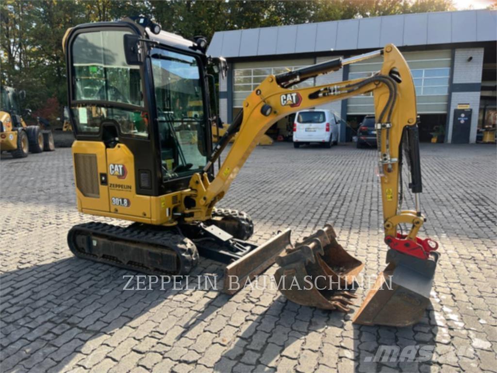 CAT 301.8-05A Paletli ekskavatörler