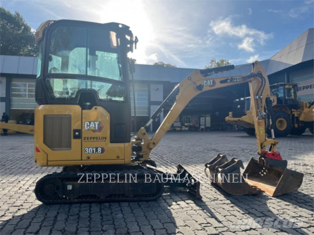 CAT 301.8-05A Paletli ekskavatörler