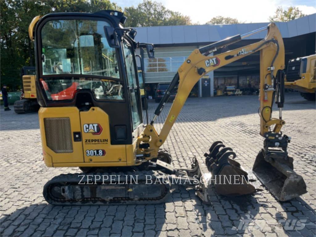 CAT 301.8-05A Paletli ekskavatörler
