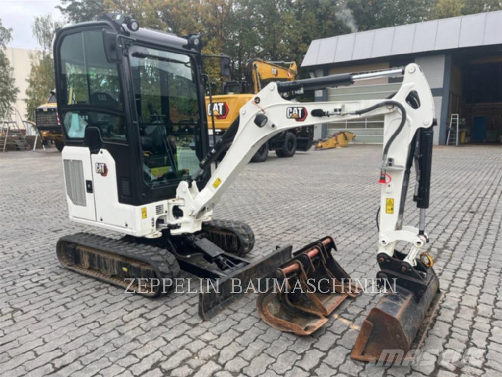 CAT 301.8-05A Paletli ekskavatörler