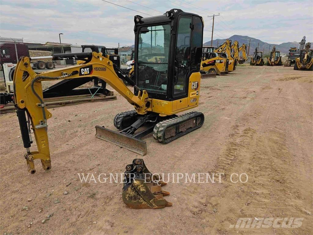 CAT 301.805 Paletli ekskavatörler