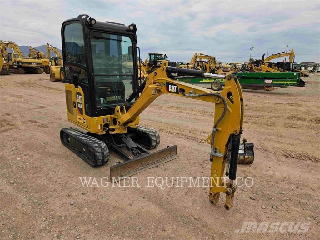 CAT 301.805 Paletli ekskavatörler