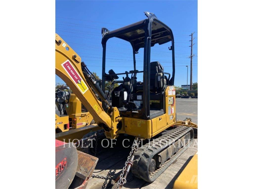 CAT 302 Paletli ekskavatörler