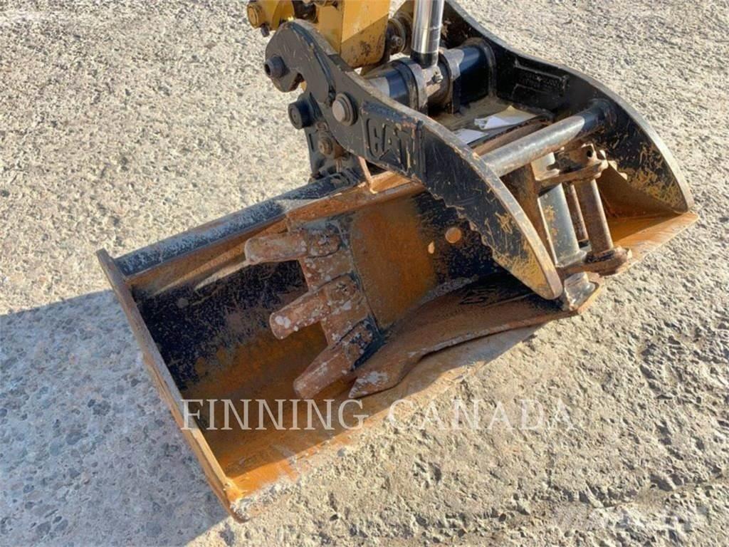 CAT 302-05 Paletli ekskavatörler