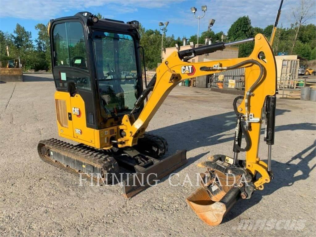 CAT 302-05 Paletli ekskavatörler
