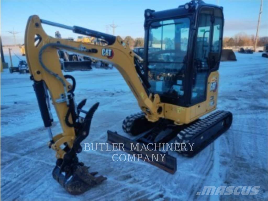 CAT 302-05A CR Paletli ekskavatörler