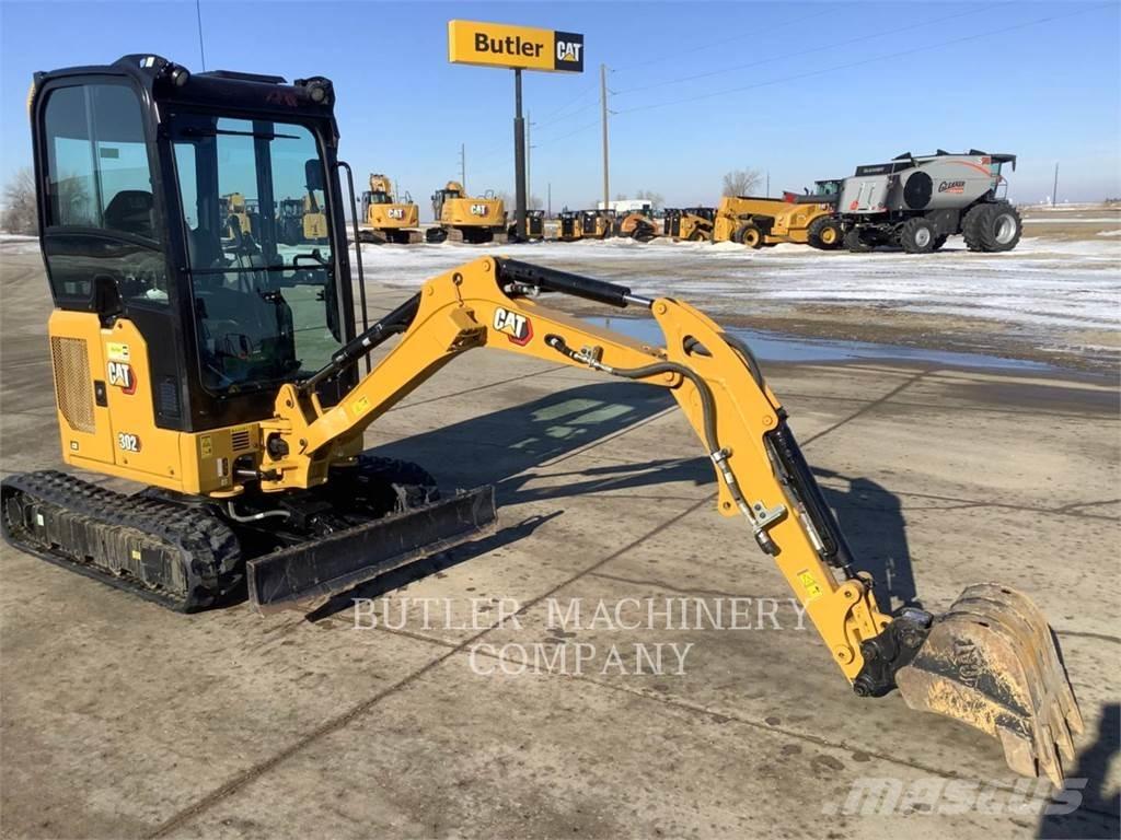 CAT 302-05A CR Paletli ekskavatörler
