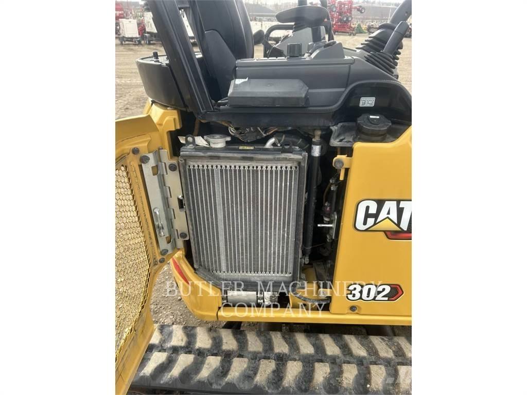 CAT 302-05A CR Paletli ekskavatörler