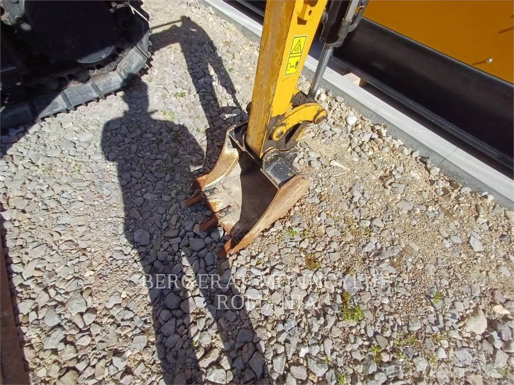 CAT 302-05CR Paletli ekskavatörler