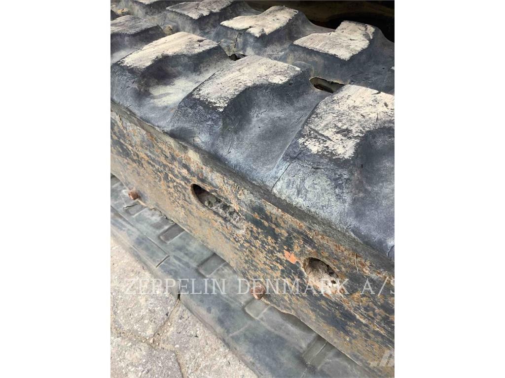 CAT 302.2D Paletli ekskavatörler